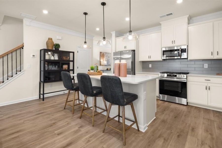 Furnished interior view inside a new home in Franklin Manor, Lawrenceville (Image 12).