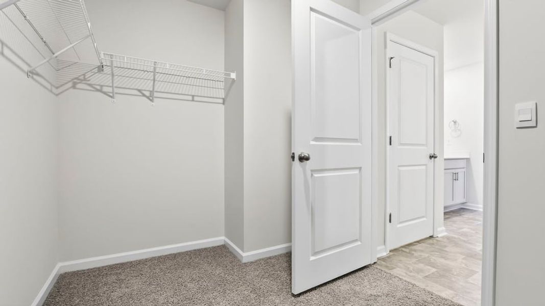 Spacious, unfurnished interior of a new home in Spring Ridge, Anderson (Image 36).