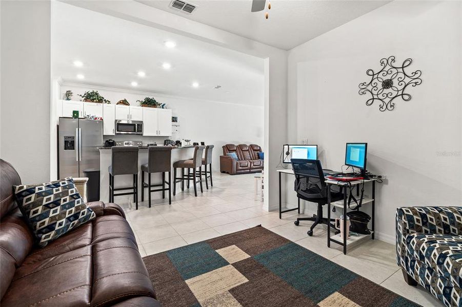 Furnished interior view inside a new home in , Zephyrhills (Image 4).