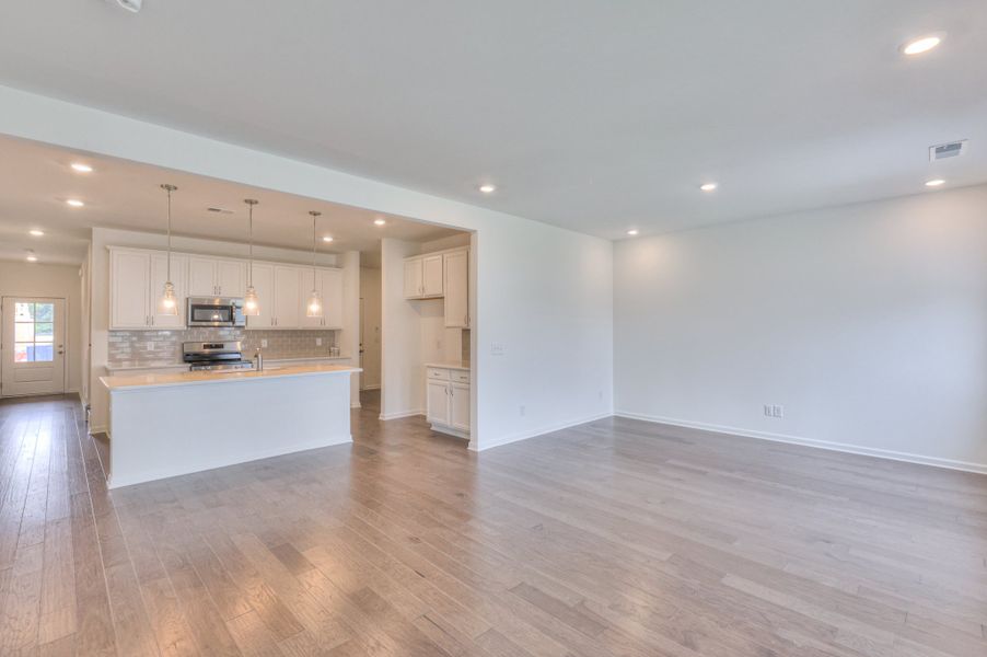 *Photo of example home. Selections & Finishes May Vary.