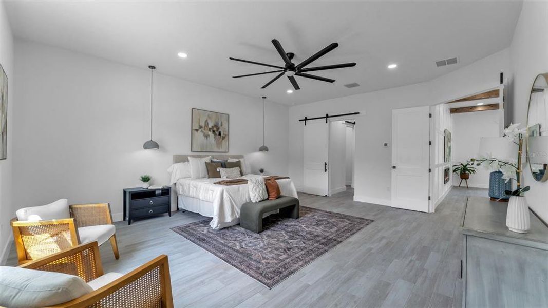 Furnished interior view inside a new home in , Plant City (Image 19). Furnished interior view inside a new home in , Plant City (Image 19).