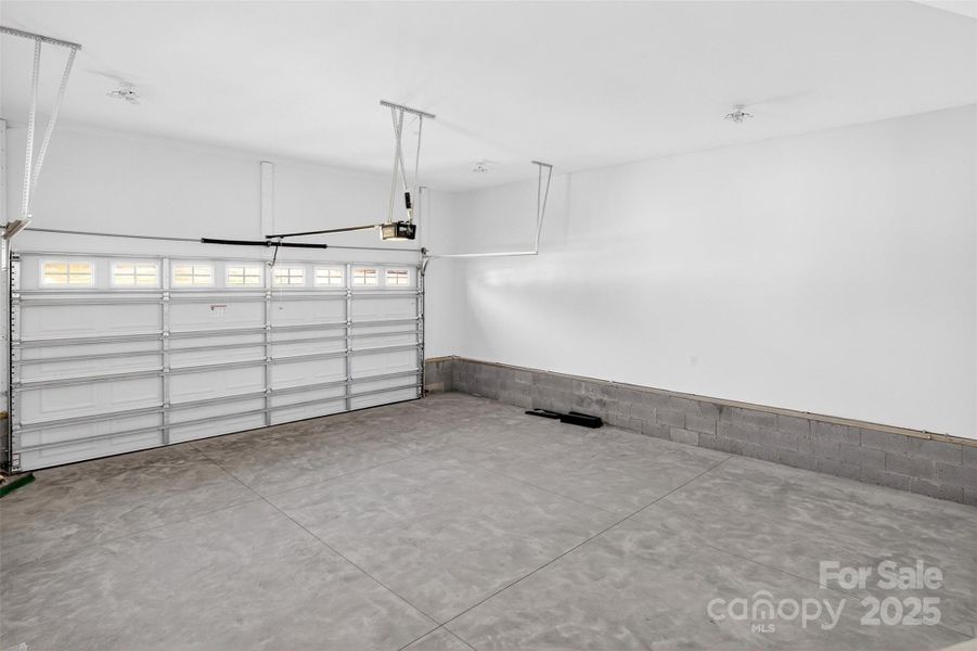 Spacious, unfurnished interior of a new home in , Sherrills Ford (Image 23).