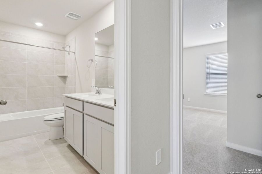 Furnished interior view inside a new home in Royal Crest, San Antonio (Image 4). Furnished interior view inside a new home in Royal Crest, San Antonio (Image 4).