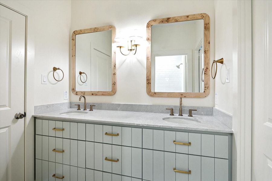 **Past Builder Project**