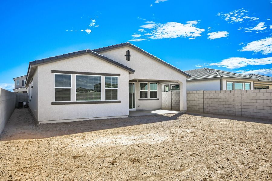 1,747sf New Home in San Tan Valley, AZ.  - Slide 33