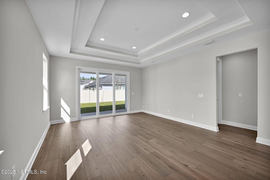 Spacious, unfurnished interior of a new home in Seabrook Village at Nocatee, Ponte Vedra (Image 42).