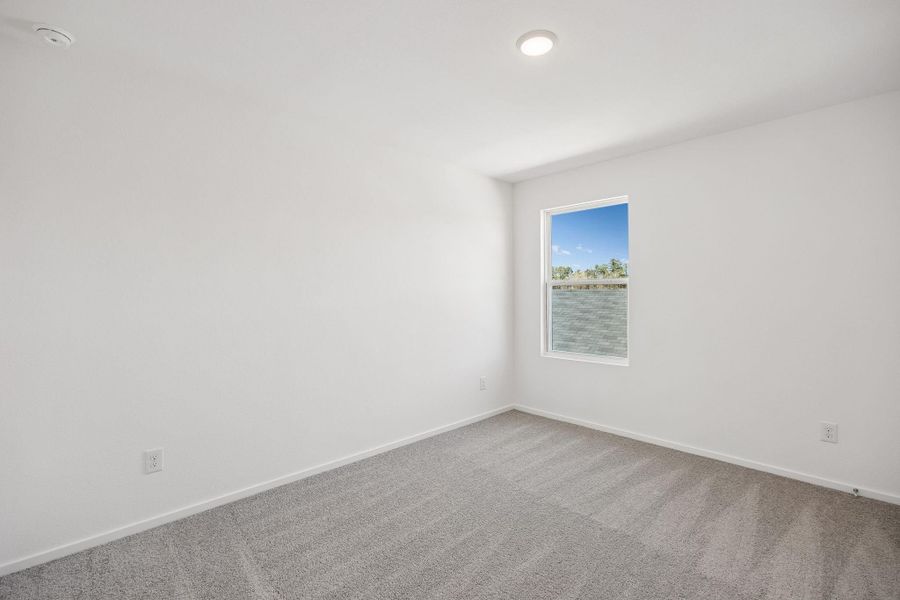 Spacious, unfurnished interior of a new home in Montgomery Bend, Montgomery (Image 23).