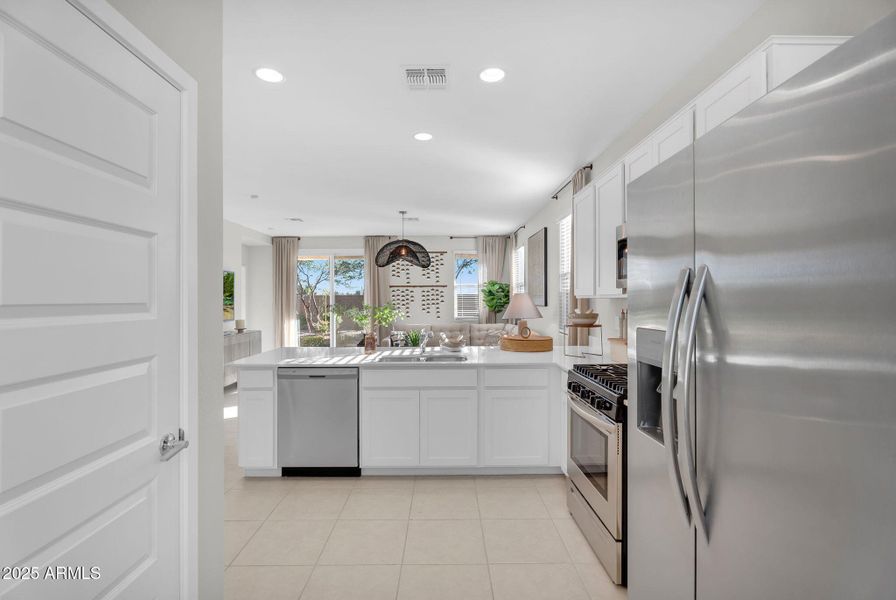 10-web-or-mls-Barrel Race-10 10-web-or-mls-Barrel Race-10