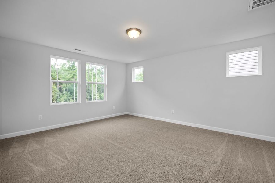 Representative unfurnished interior of a home built from the The Durham by Davidson Homes LLC in Gregory Village Townhomes, Lillington (Image 17).