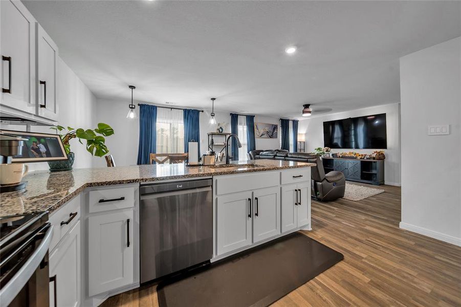 Furnished interior view inside a new home in Middlefield Village, Dallas (Image 8).