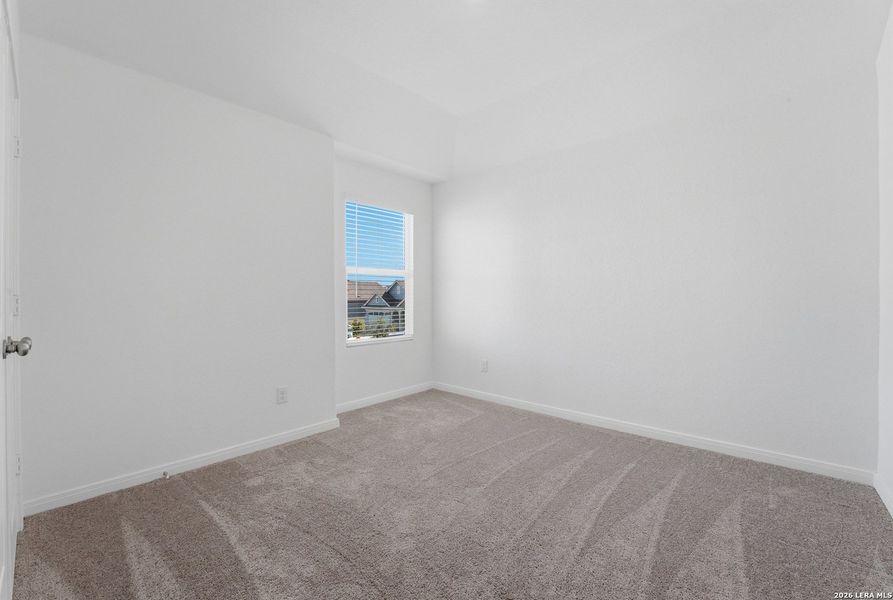 Spacious, unfurnished interior of a new home in Guadalupe Heights, Seguin (Image 18).