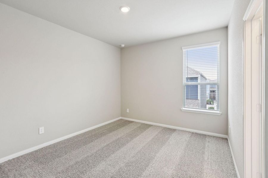 Spacious, unfurnished interior of a new home in Kemah Crossing - Luxe Series, Kemah (Image 34). Spacious, unfurnished interior of a new home in Kemah Crossing - Luxe Series, Kemah (Image 34).