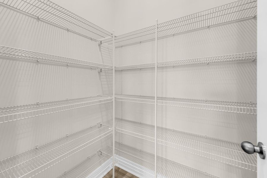 Spacious, unfurnished interior of a new home in Carnes Crossroads, Summerville (Image 19).