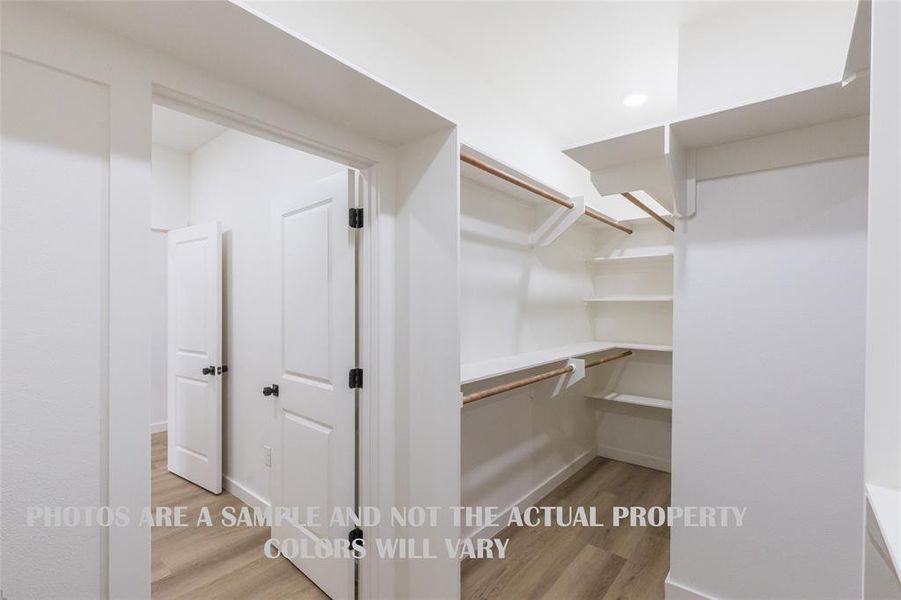 Spacious, unfurnished interior of a new home in , Abilene (Image 20).