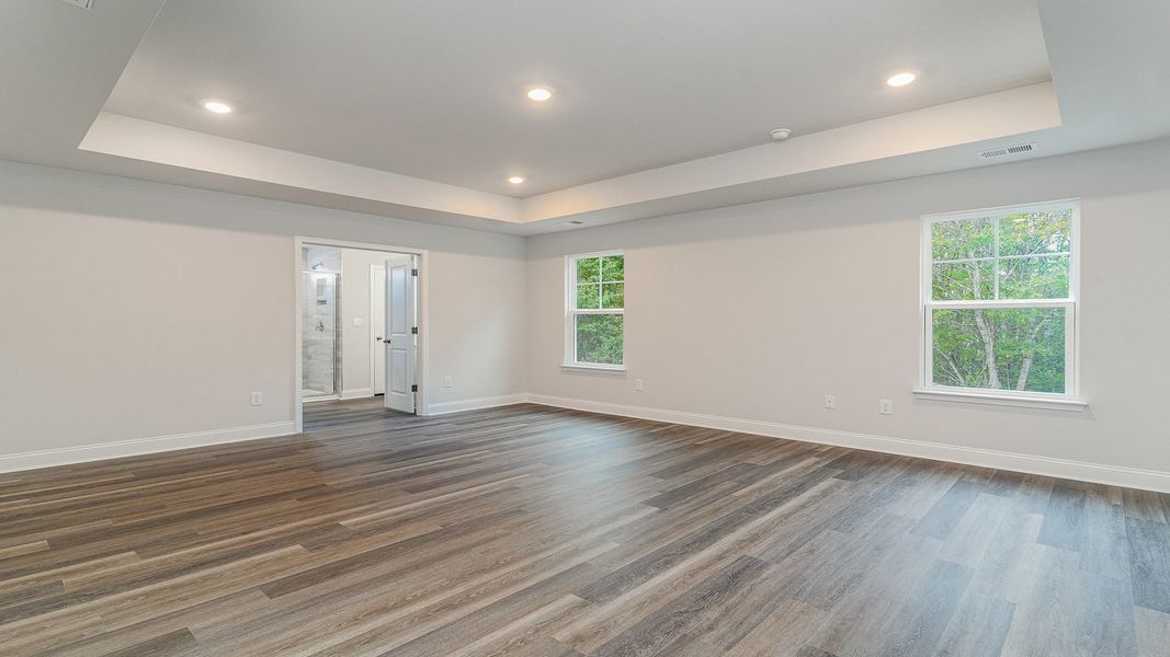 Spacious, unfurnished interior of a new home in Eden Springs, Longs (Image 21).