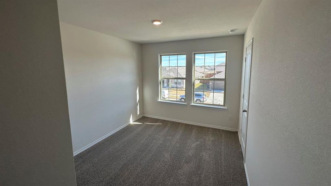 Spacious, unfurnished interior of a new home in Cartwright Ranch, Crandall (Image 17).