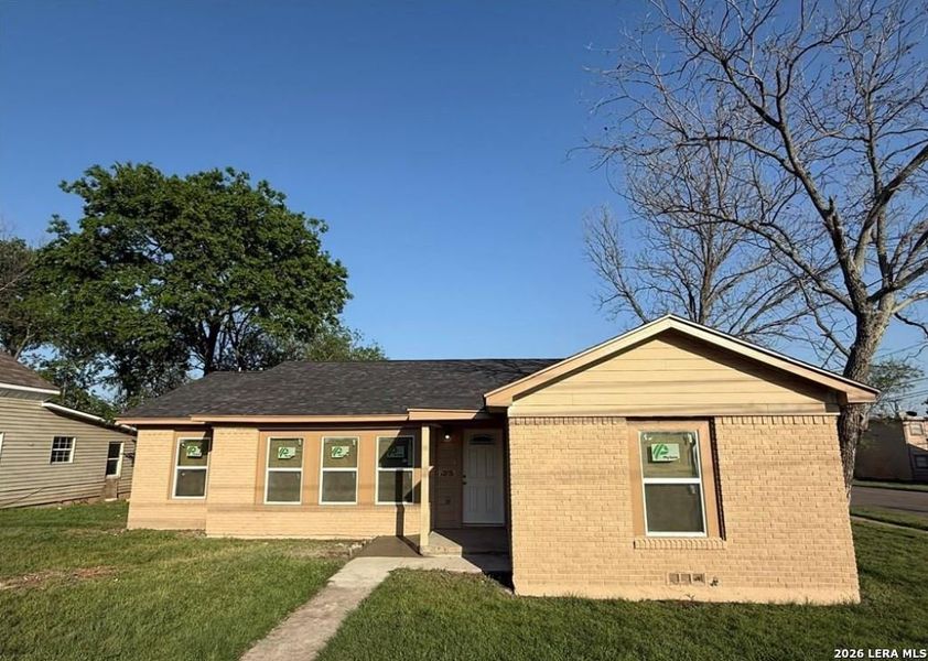 Image 16 of a home in .