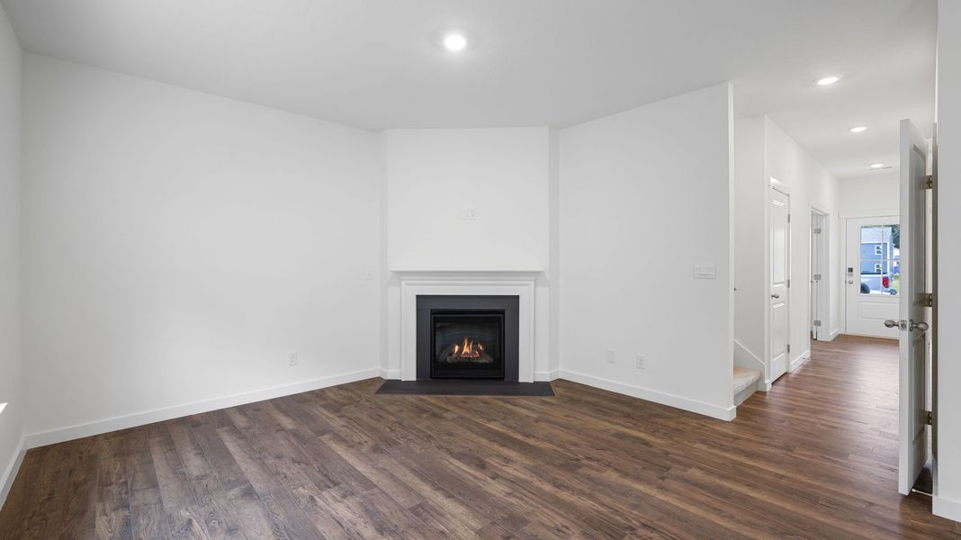 Spacious, unfurnished interior of a new home in Hawks Landing, Apison (Image 16). Spacious, unfurnished interior of a new home in Hawks Landing, Apison (Image 16).