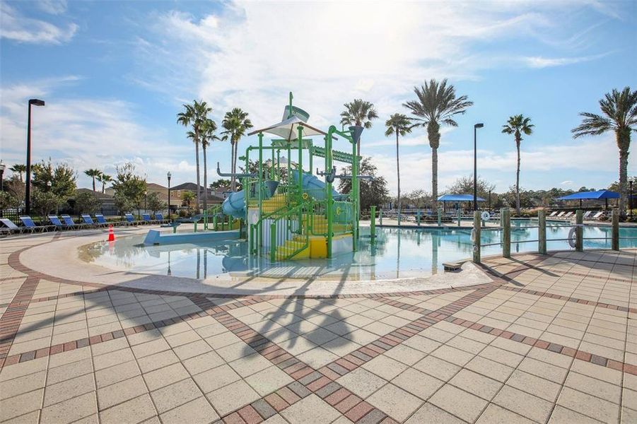 Community amenities in , Land O' Lakes (Image 37).