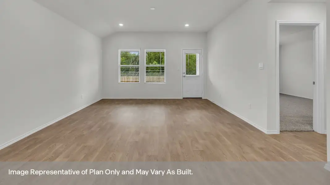 Spacious, unfurnished interior of a new home in Bollinger, Maxwell (Image 13).