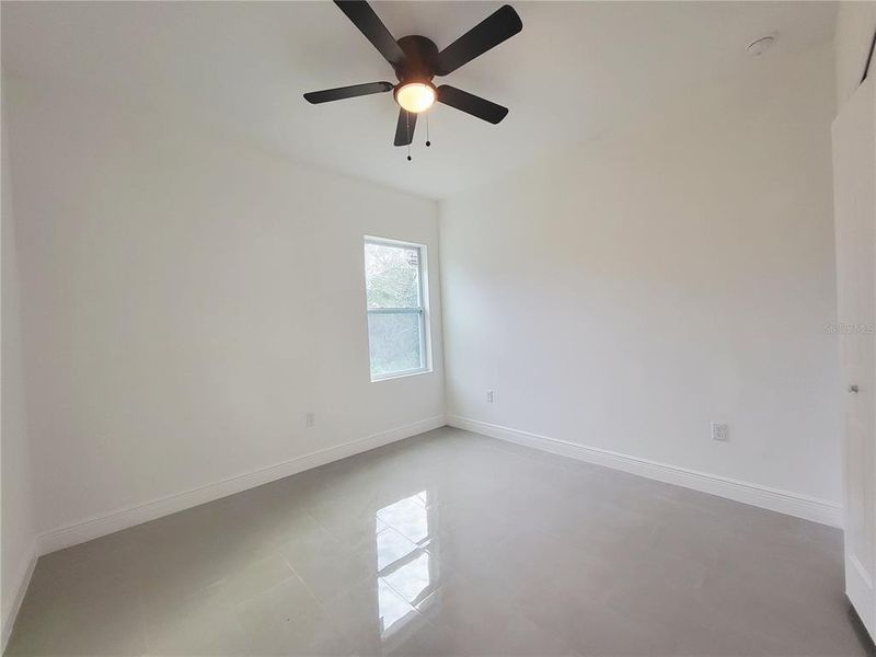 Spacious, unfurnished interior of a new home in , Palm Bay (Image 7).