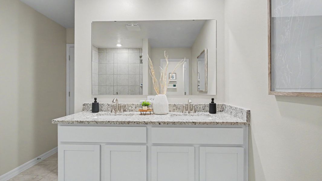 Furnished interior view inside a new home in Malabar Springs, Palm Bay (Image 26).