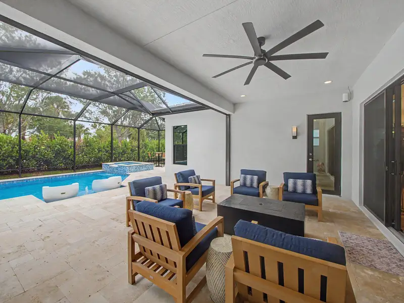 Patio/Pool