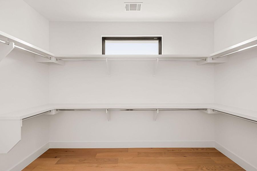 Spacious, unfurnished interior of a new home in , Austin (Image 21).