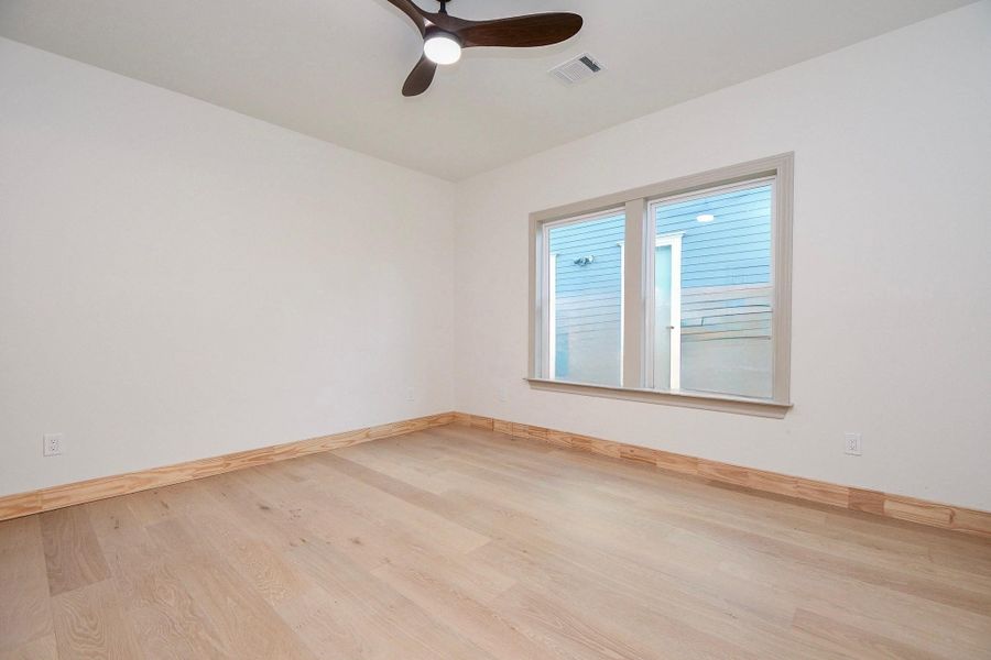 Spacious, unfurnished interior of a new home in , Houston (Image 37). Spacious, unfurnished interior of a new home in , Houston (Image 37).