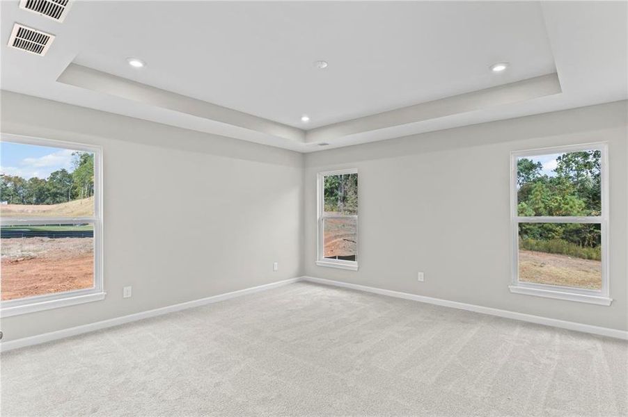 Spacious, unfurnished interior of a new home in Pickens Bluff, Hiram (Image 18). Spacious, unfurnished interior of a new home in Pickens Bluff, Hiram (Image 18).