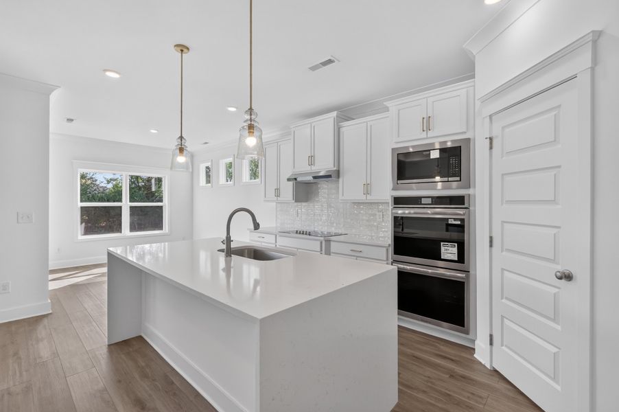 *Photo of example home. Selections & finishes may vary.