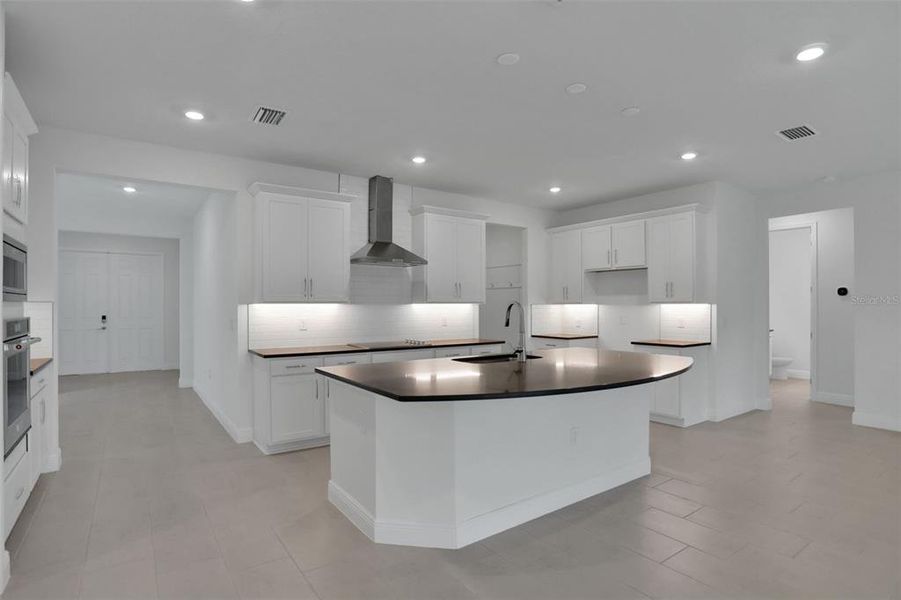 Furnished interior view inside a new home in Angeline, Land O' Lakes (Image 10).