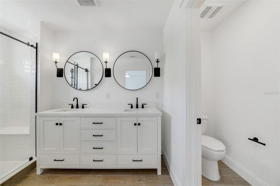 Furnished interior view inside a new home in Vdara, Orlando (Image 9).