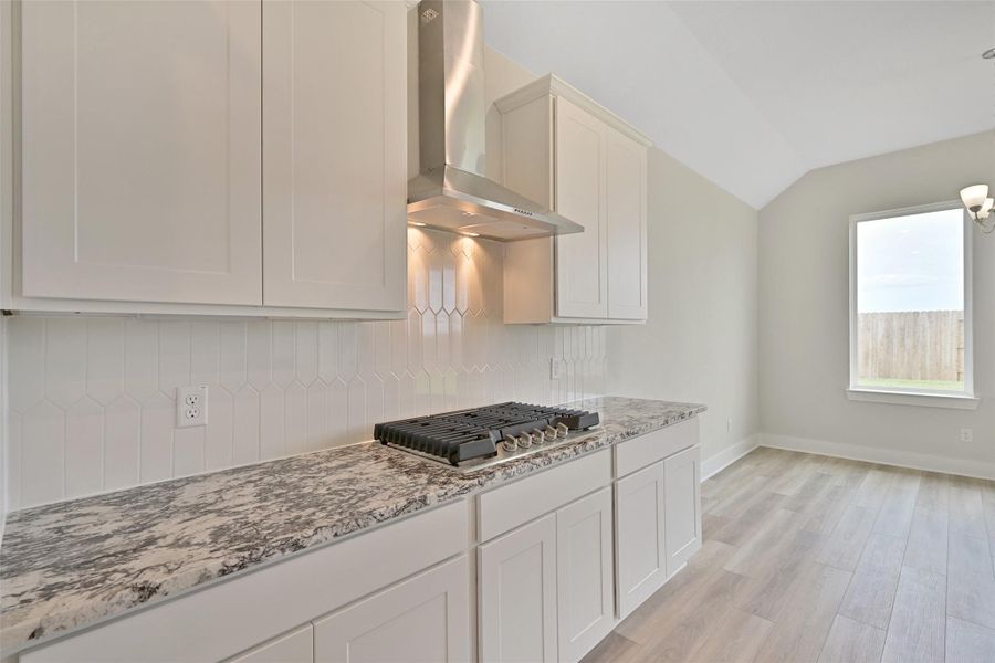 Furnished interior view inside a new home in Lago Mar, Texas City (Image 11).