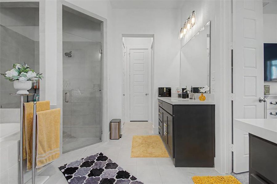 Furnished interior view inside a new home in Devonshire, Forney (Image 17).