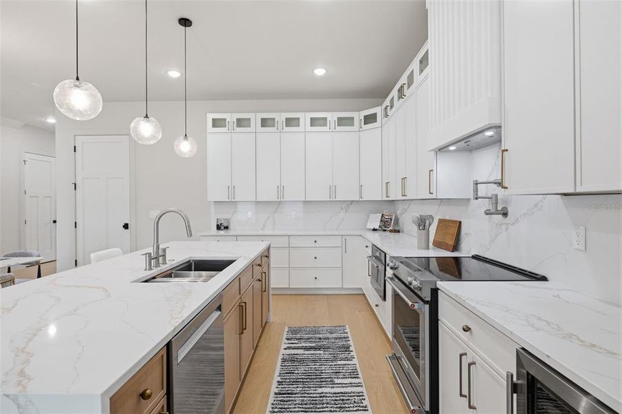 Furnished interior view inside a new home in , Tampa (Image 34).