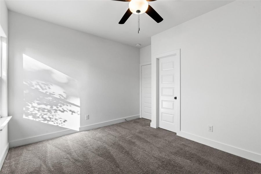 Spacious, unfurnished interior of a new home in , Houston (Image 22).