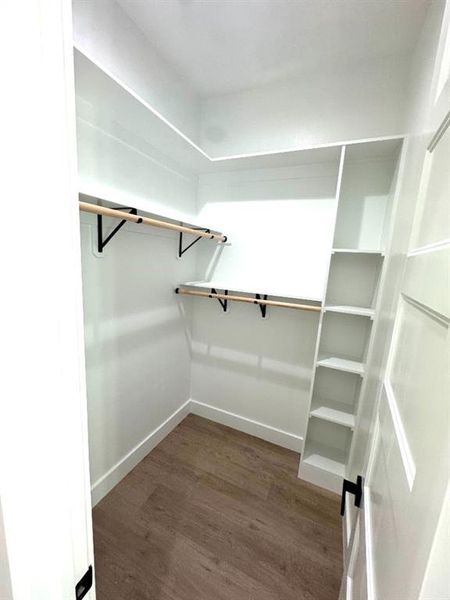 Spacious, unfurnished interior of a new home in , Springtown (Image 13).