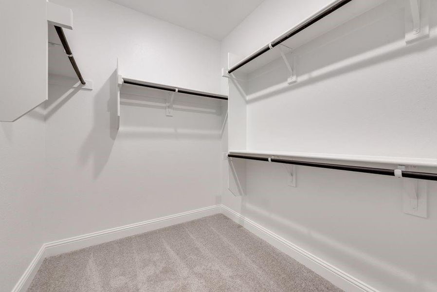 Spacious, unfurnished interior of a new home in Wildflower Ranch, Fort Worth (Image 14).
