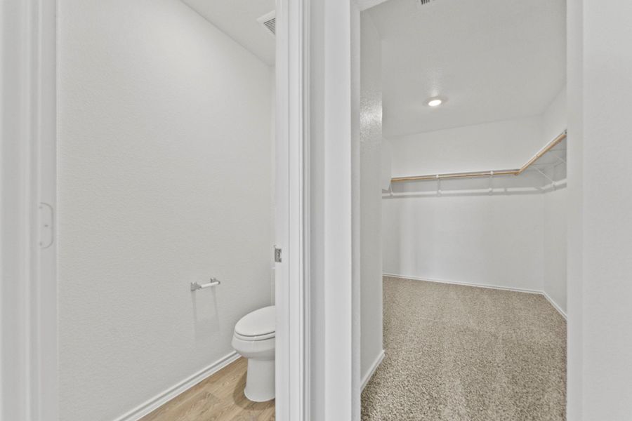 Spacious, unfurnished interior of a new home in Palomino, Manor (Image 20).