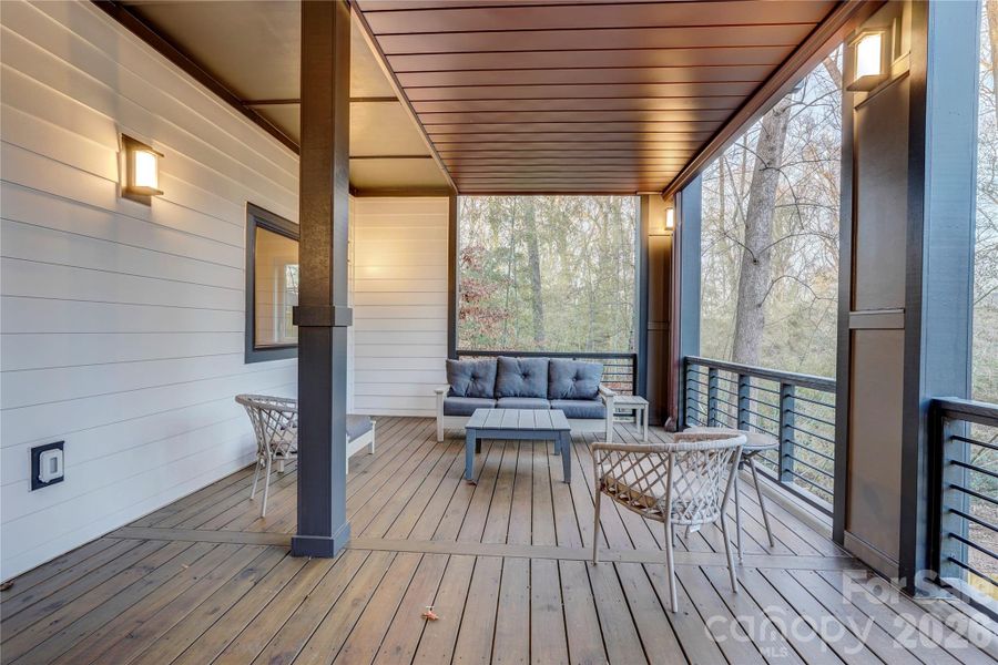 Exterior details and patio area of a home in , Charlotte (Image 24).