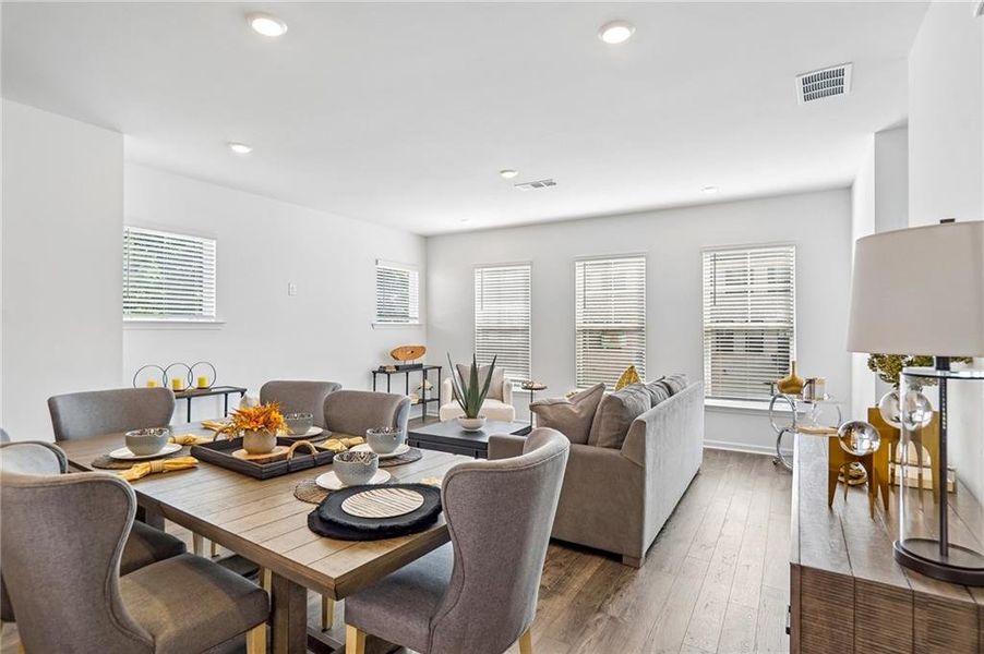 Furnished interior view inside a new home in Rosewood Farm, Lawrenceville (Image 13).
