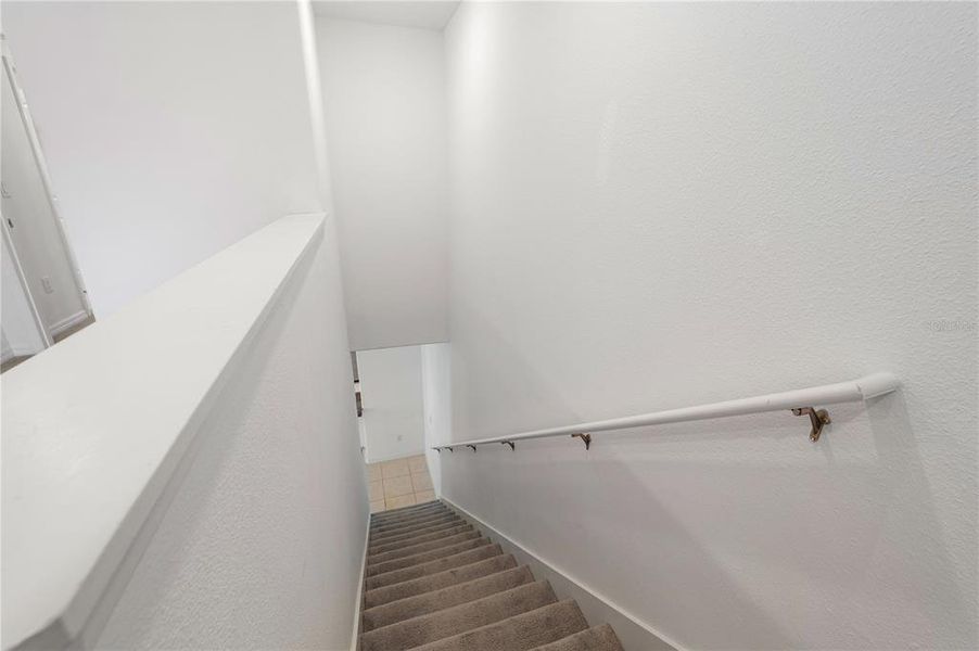 Spacious, unfurnished interior of a new home in , Holiday (Image 28).