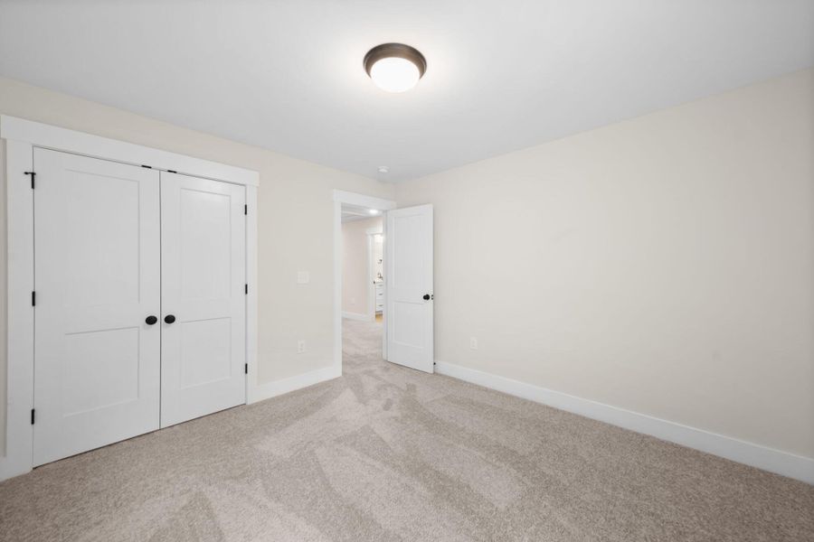 Spacious, unfurnished interior of a new home in Harbor Crossing, Greensboro (Image 16). Spacious, unfurnished interior of a new home in Harbor Crossing, Greensboro (Image 16).