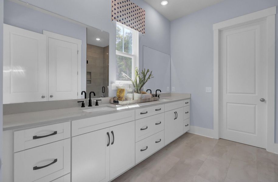 Furnished interior view inside a new home in , Johns Island (Image 30).