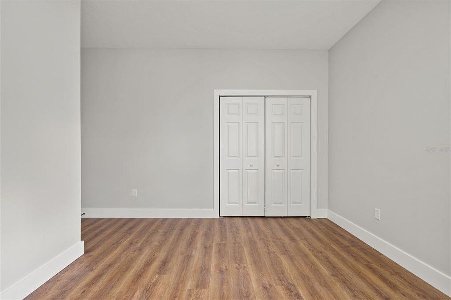 Spacious, unfurnished interior of a new home in , Holiday (Image 16).