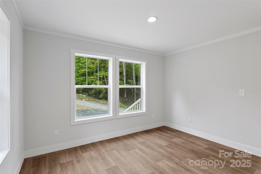 Spacious, unfurnished interior of a new home in , Burnsville (Image 30).