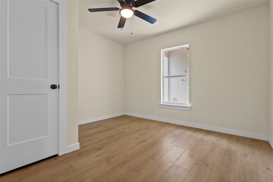 Spacious, unfurnished interior of a new home in , Azle (Image 21).