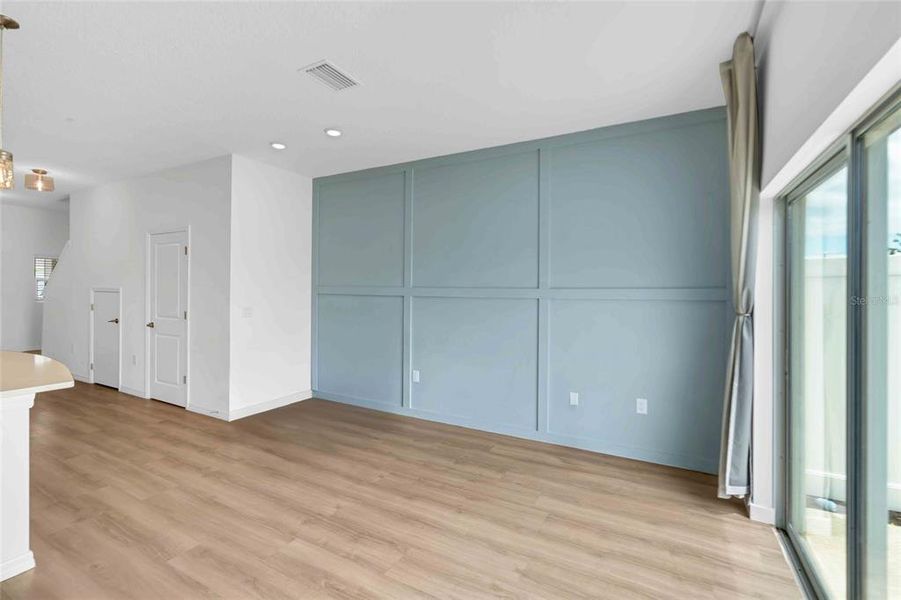 Spacious, unfurnished interior of a new home in , Sarasota (Image 26). Spacious, unfurnished interior of a new home in , Sarasota (Image 26).