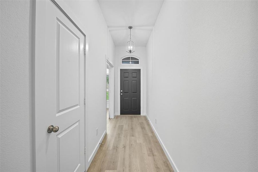 Spacious, unfurnished interior of a new home in Arbor Oaks, Boyd (Image 20). Spacious, unfurnished interior of a new home in Arbor Oaks, Boyd (Image 20).